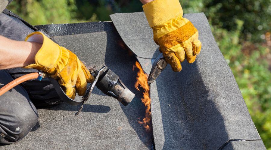 Professional gutter cleaning in Danville, CA